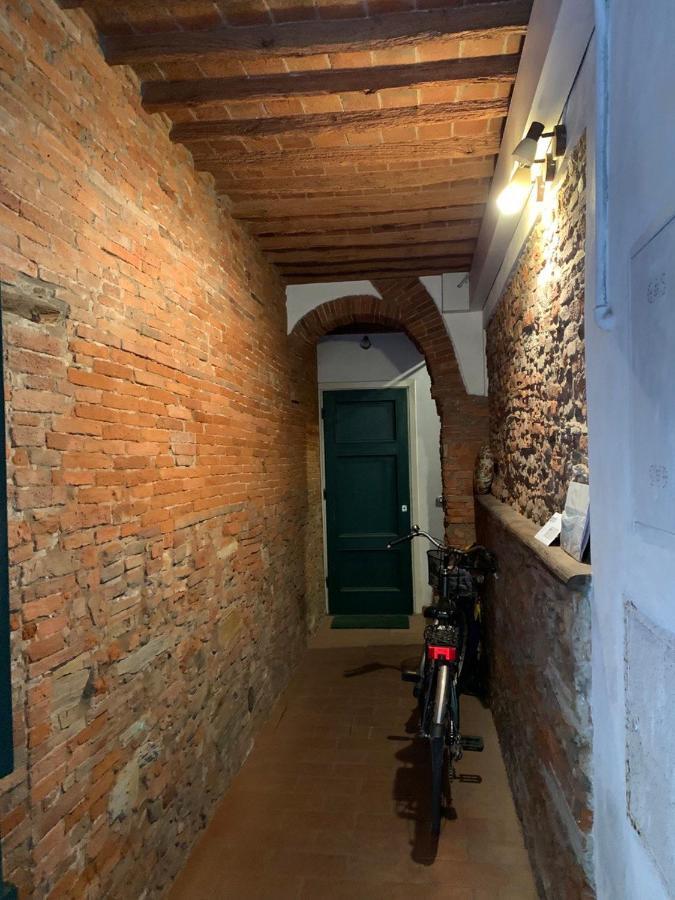 Appartamento Incantevole - Affitti Brevi Italia 卢卡 外观 照片